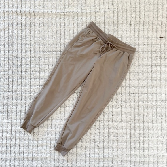 Rachel Zoe Gray Jogger Pants - Picture 1 of 3